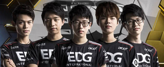 通过引入强 通过引入强