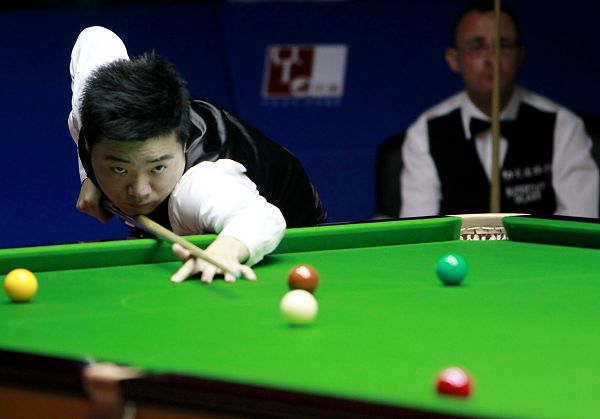 强有力的进 强有力的进