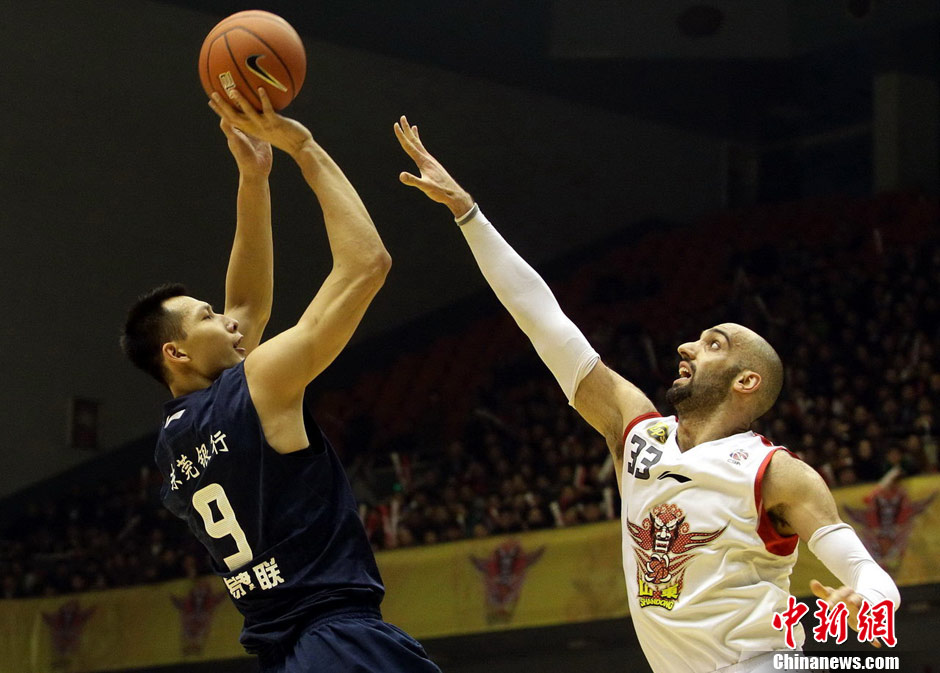 分析比赛中 分析比赛中