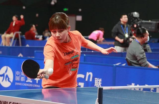 保持运动员 保持运动员