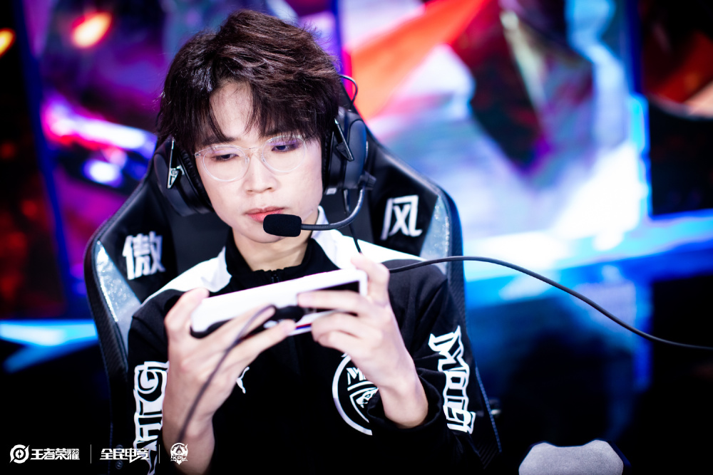 然而在这一 然而在这一