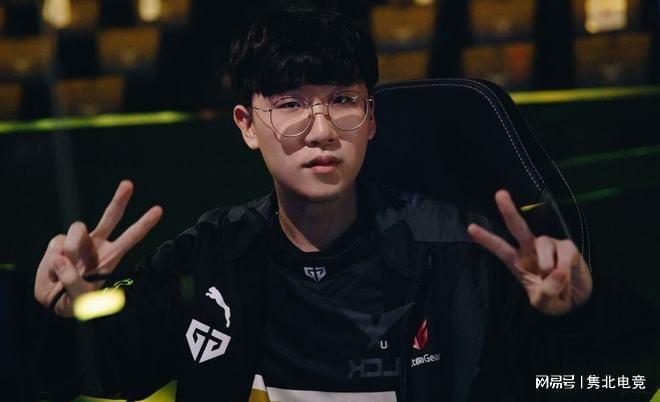 国家队前锋 国家队前锋