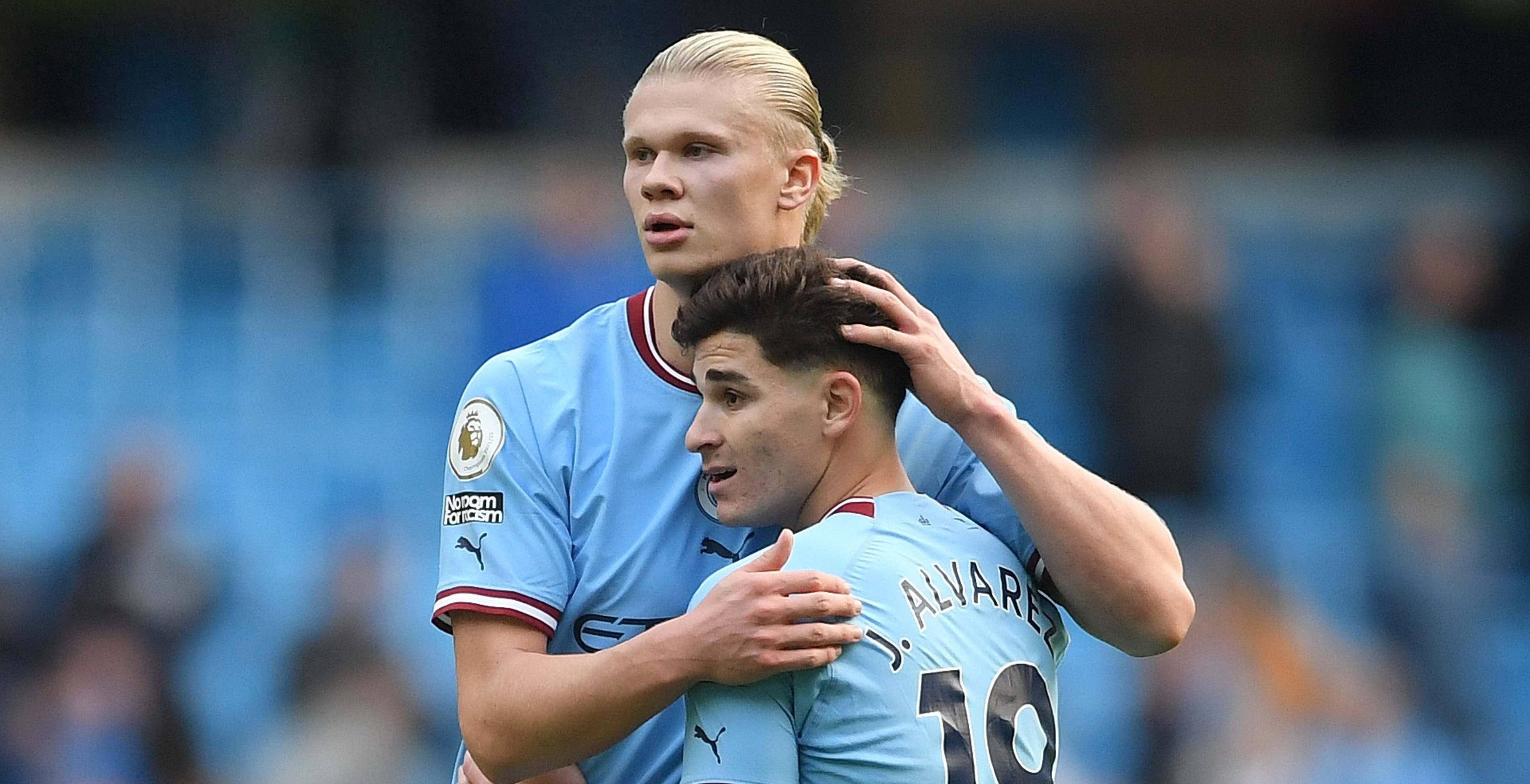 被置于聚光 被置于聚光